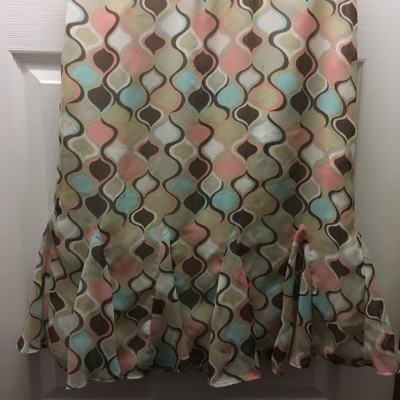 Ladies skirt - Picture 1 of 1